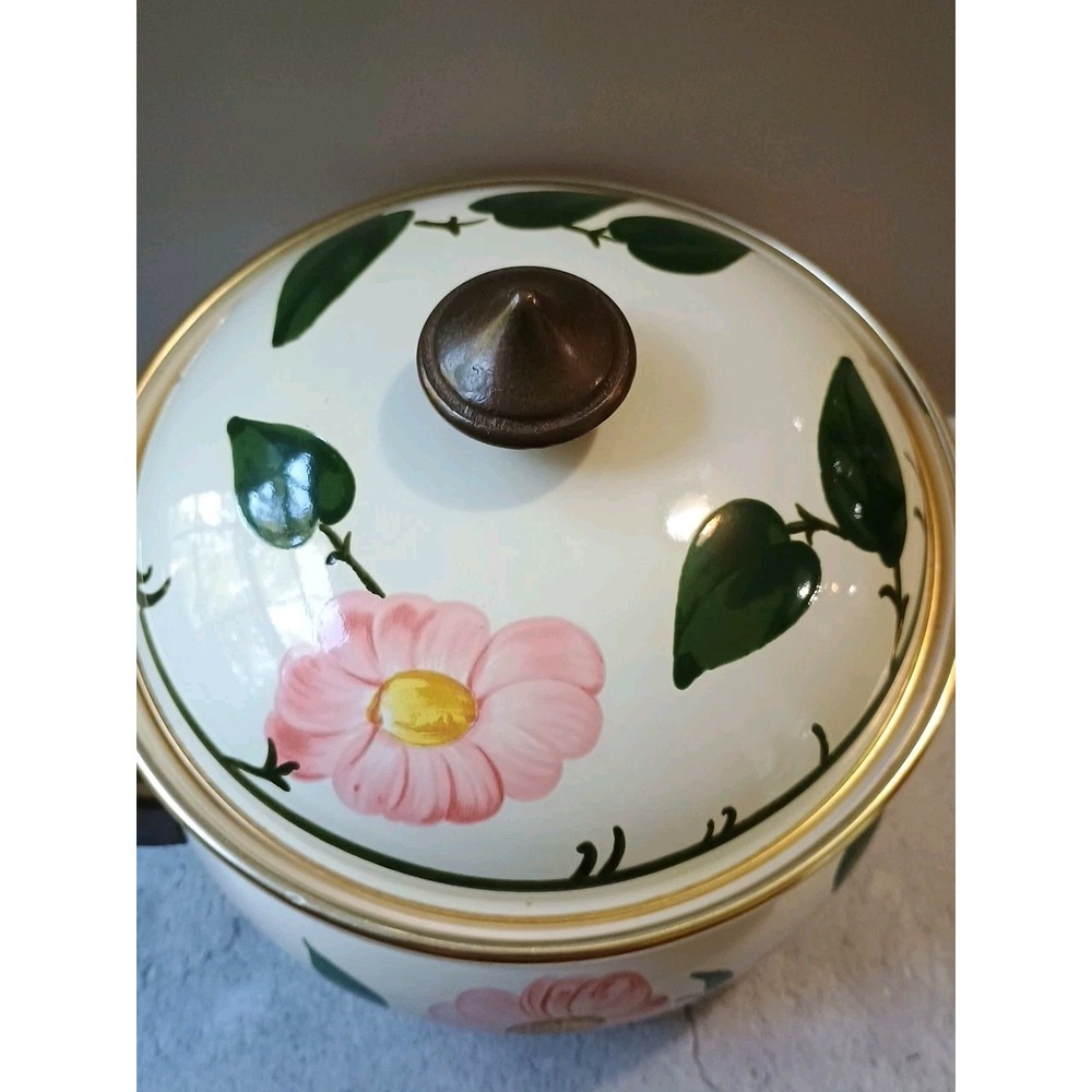Villeroy & Boch French Garden Enamel Cooking Pot (3 qt)‎ With Lid Floral Decor - Picture 6 of 11